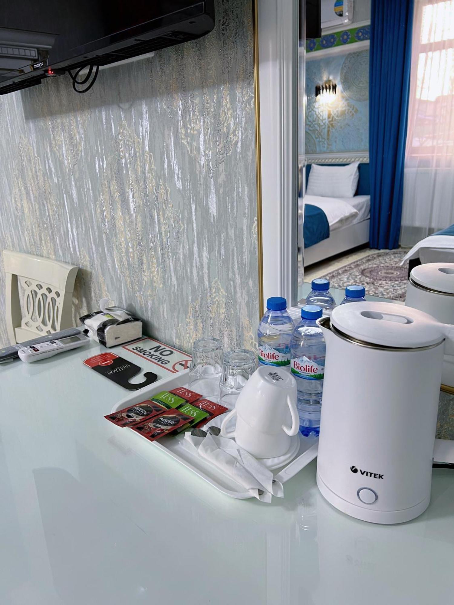 Diplomat Premium Hotel Szamarkand Kültér fotó