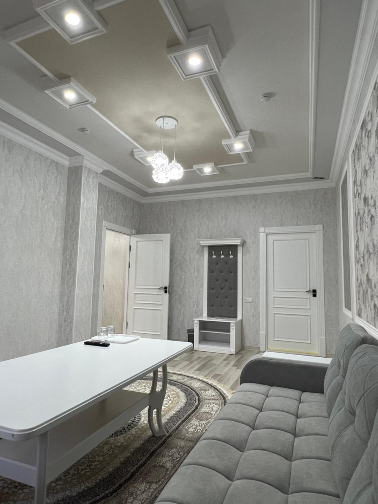Diplomat Premium Hotel Szamarkand Kültér fotó